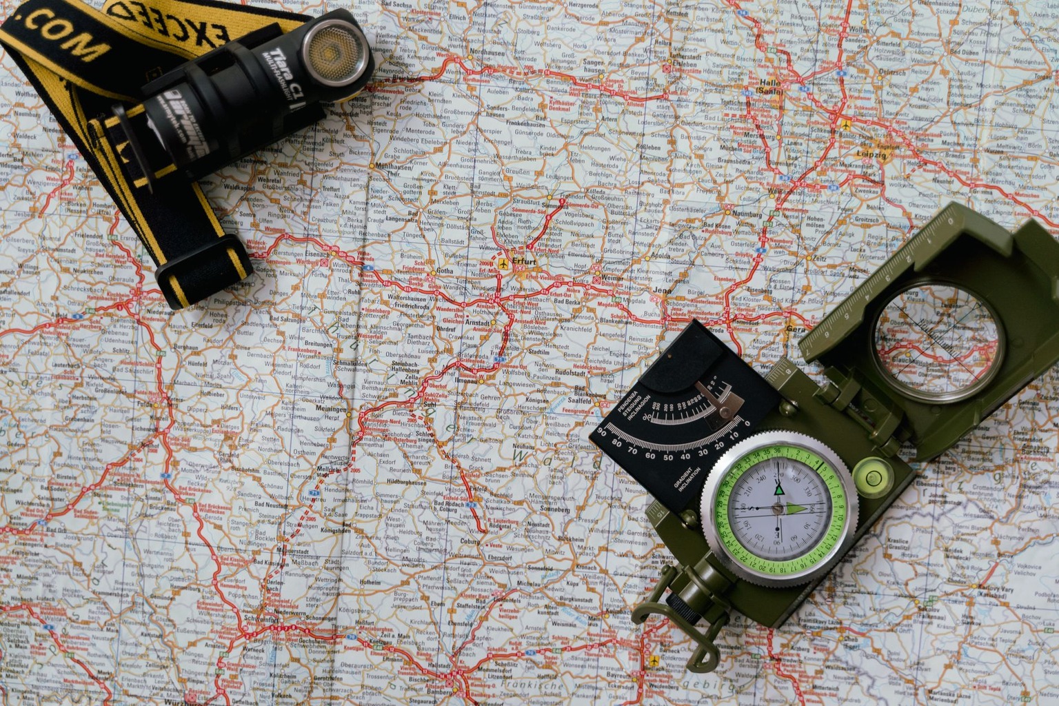 Winter Sports Guide: Best Cross-Country Skiing Trails in Southern Ontario — Safety First: Emergency Preparedness, Naviga